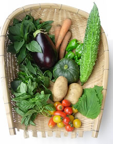 【麦わら農場の野菜】